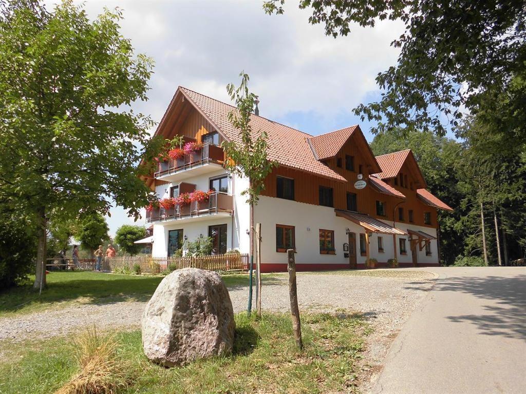Gasthof Gruener Baum "Kongo" Amtzell Exterior foto